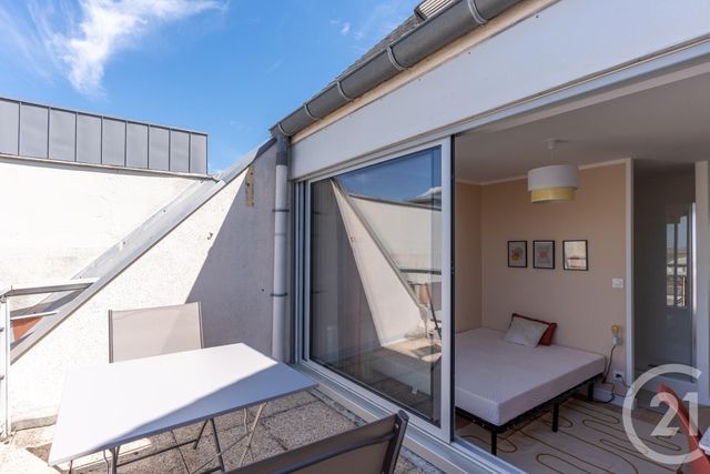 Appartement Chambre à louer - 1 pièce - 17.2 m2 - BORDEAUX - 33 - AQUITAINE - Century 21 Cabinet Rollin