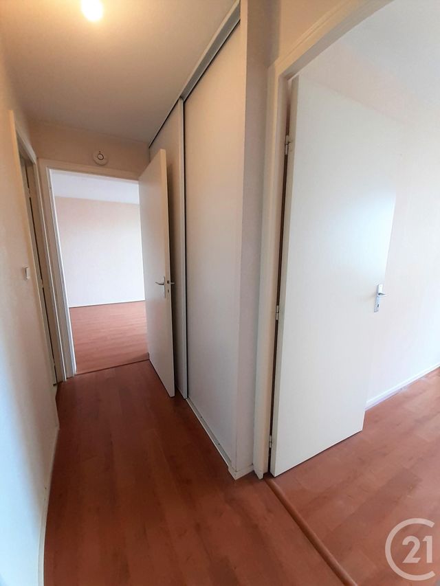 Appartement T2 à louer - 2 pièces - 44.18 m2 - MERIGNAC - 33 - AQUITAINE - Century 21 Cabinet Rollin