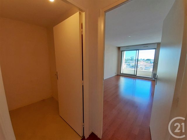 Appartement T2 à louer - 2 pièces - 44.18 m2 - MERIGNAC - 33 - AQUITAINE - Century 21 Cabinet Rollin