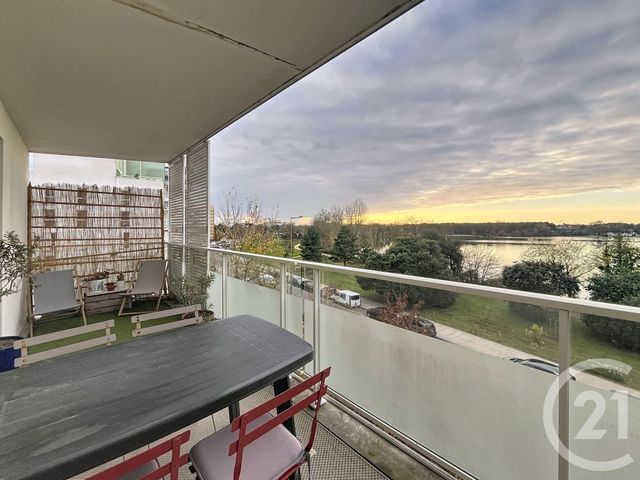 Appartement T4 à vendre - 4 pièces - 79.97 m2 - BORDEAUX - 33 - AQUITAINE - Century 21 Cabinet Rollin