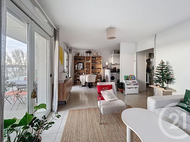 Appartement T4 à vendre - 4 pièces - 79.97 m2 - BORDEAUX - 33 - AQUITAINE - Century 21 Cabinet Rollin