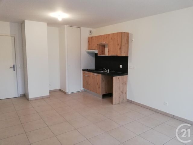 Appartement T2 à louer - 2 pièces - 41.09 m2 - MERIGNAC - 33 - AQUITAINE - Century 21 Cabinet Rollin