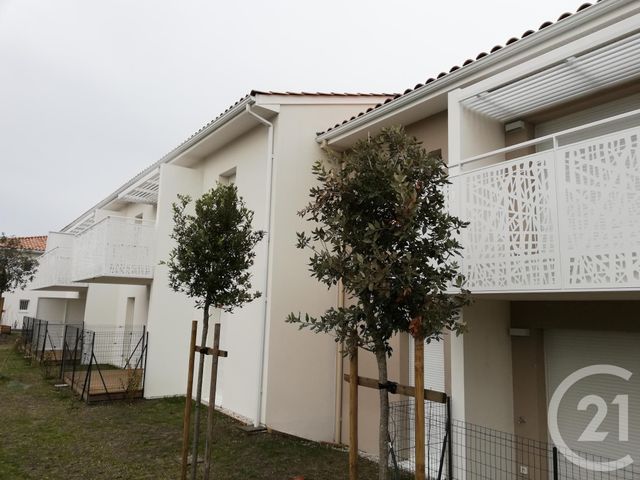 Appartement T2 à louer - 2 pièces - 41.09 m2 - MERIGNAC - 33 - AQUITAINE - Century 21 Cabinet Rollin