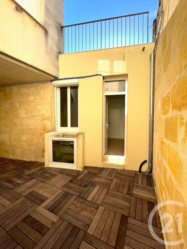 Appartement Studio à louer - 1 pièce - 23.72 m2 - BORDEAUX - 33 - AQUITAINE - Century 21 Cabinet Rollin