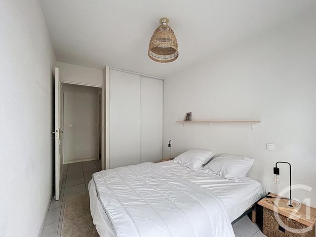 Appartement T3 à vendre - 3 pièces - 62.96 m2 - BORDEAUX - 33 - AQUITAINE - Century 21 Cabinet Rollin