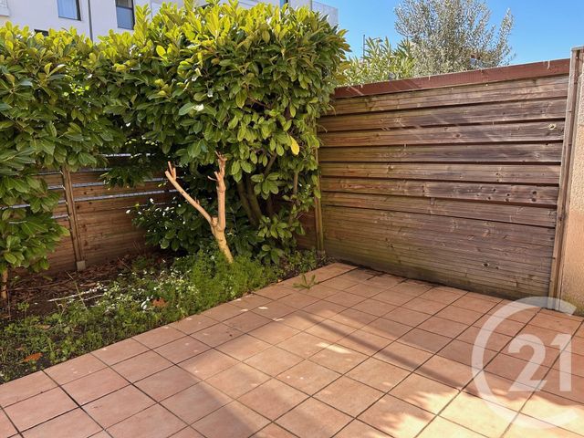 Appartement T3 à louer - 3 pièces - 64.24 m2 - LE BOUSCAT - 33 - AQUITAINE - Century 21 Cabinet Rollin