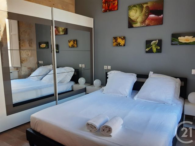 Appartement T2 à louer - 2 pièces - 56.88 m2 - BORDEAUX - 33 - AQUITAINE - Century 21 Cabinet Rollin