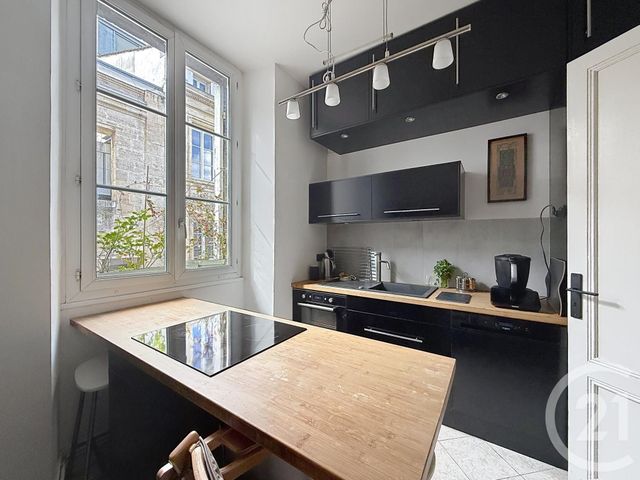 Appartement T3 à vendre - 4 pièces - 78.05 m2 - BORDEAUX - 33 - AQUITAINE - Century 21 Cabinet Rollin
