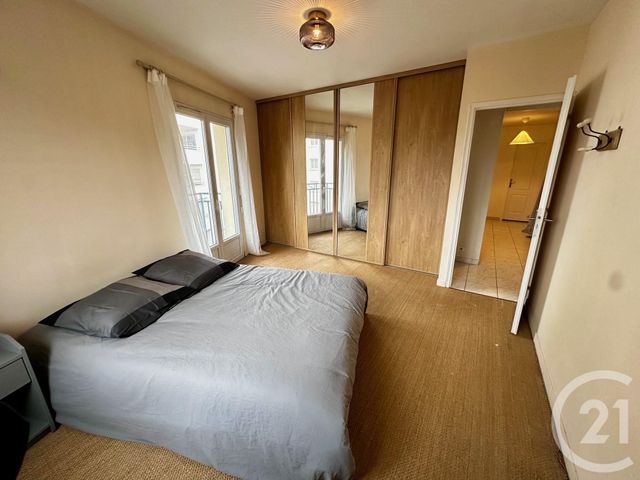 Appartement Chambre à louer - 1 pièce - 15.97 m2 - BORDEAUX - 33 - AQUITAINE - Century 21 Cabinet Rollin