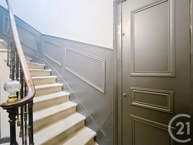 Appartement T2 à vendre - 2 pièces - 43.5 m2 - BORDEAUX - 33 - AQUITAINE - Century 21 Cabinet Rollin