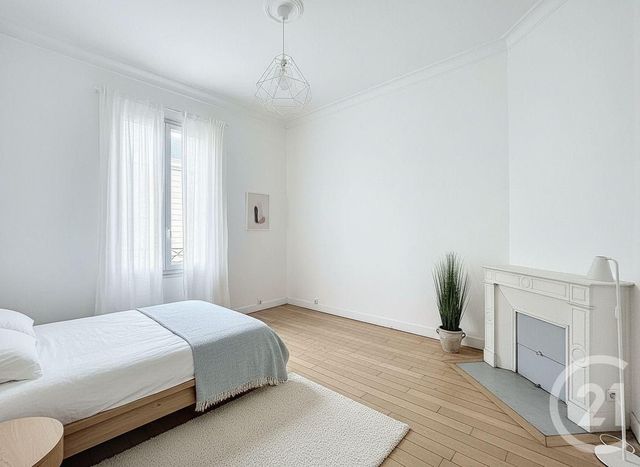 Appartement T2 à vendre - 2 pièces - 43.5 m2 - BORDEAUX - 33 - AQUITAINE - Century 21 Cabinet Rollin