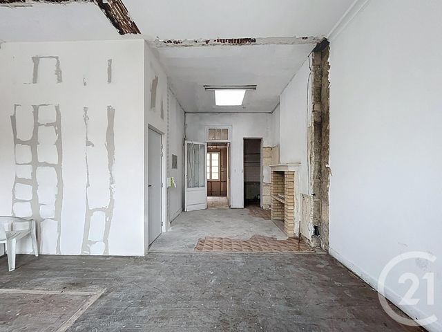 Appartement T3 à vendre - 3 pièces - 44.5 m2 - BORDEAUX - 33 - AQUITAINE - Century 21 Cabinet Rollin
