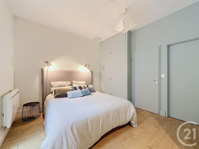 Appartement T4 à vendre - 4 pièces - 99.3 m2 - BORDEAUX - 33 - AQUITAINE - Century 21 Cabinet Rollin
