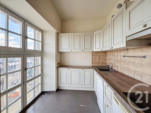 Appartement T2 à vendre - 2 pièces - 38.39 m2 - BORDEAUX - 33 - AQUITAINE - Century 21 Cabinet Rollin