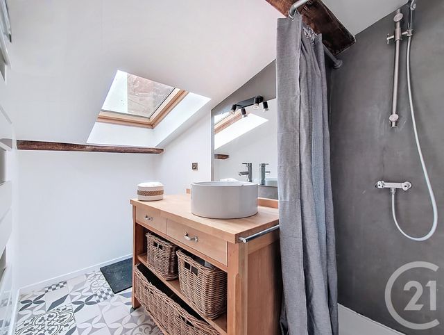 Appartement T2 à vendre - 2 pièces - 41.17 m2 - BORDEAUX - 33 - AQUITAINE - Century 21 Cabinet Rollin