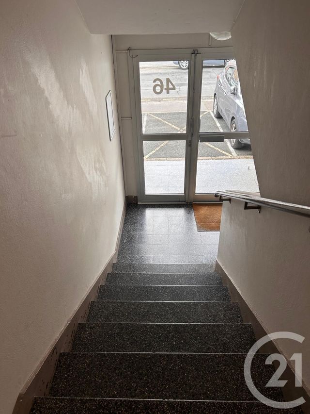 Appartement à louer - 3 pièces - 73.07 m2 - BORDEAUX - 33 - AQUITAINE - Century 21 Cabinet Rollin