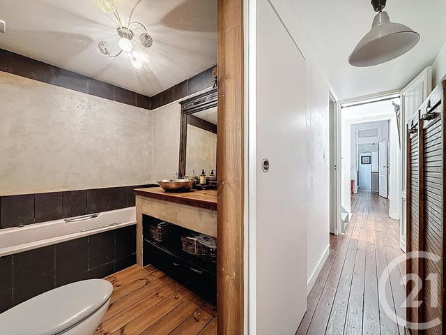 Appartement T4 à vendre - 6 pièces - 139.0 m2 - BORDEAUX - 33 - AQUITAINE - Century 21 Cabinet Rollin