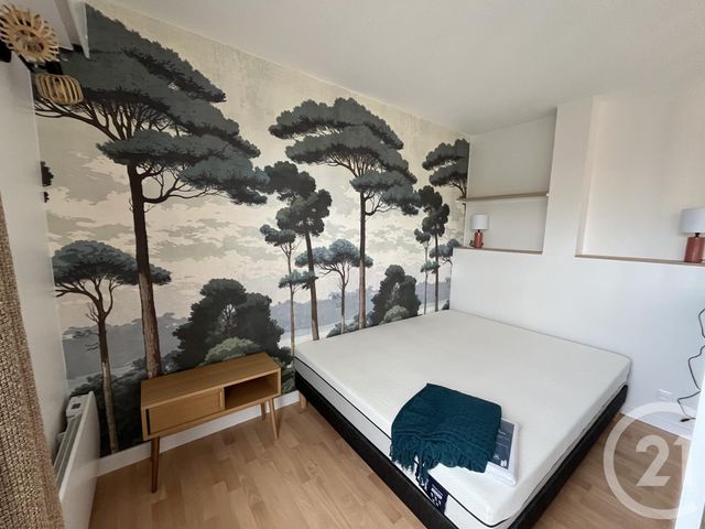 Appartement Studio à louer - 1 pièce - 26.9 m2 - BORDEAUX - 33 - AQUITAINE - Century 21 Cabinet Rollin