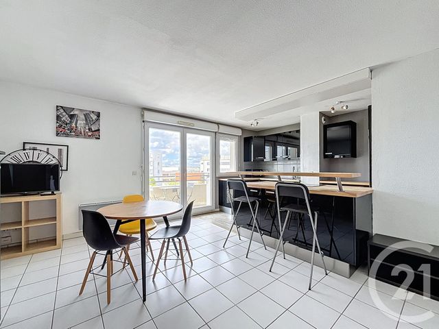 Appartement T3 à vendre - 3 pièces - 55.47 m2 - BORDEAUX - 33 - AQUITAINE - Century 21 Cabinet Rollin