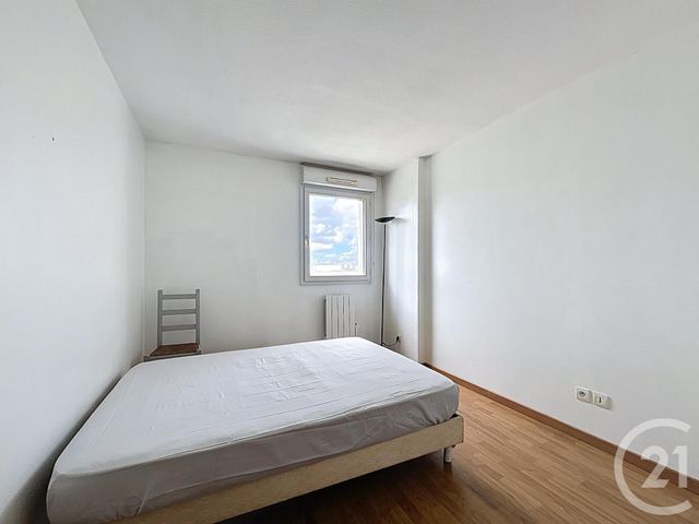 Appartement T3 à vendre - 3 pièces - 55.47 m2 - BORDEAUX - 33 - AQUITAINE - Century 21 Cabinet Rollin