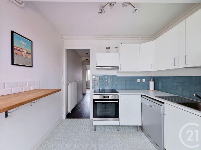 Appartement T3 à vendre - 3 pièces - 62.0 m2 - BORDEAUX - 33 - AQUITAINE - Century 21 Cabinet Rollin