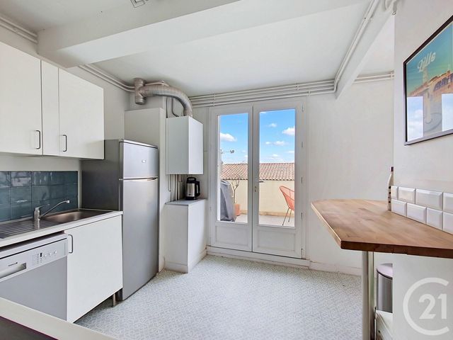 Appartement T3 à vendre - 3 pièces - 62.0 m2 - BORDEAUX - 33 - AQUITAINE - Century 21 Cabinet Rollin