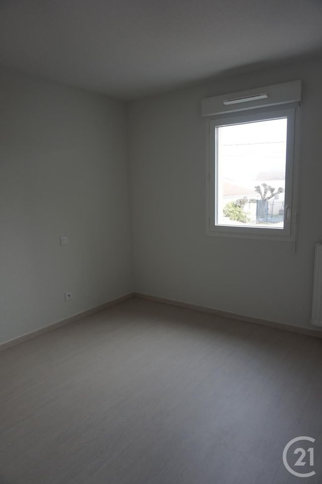 Appartement T2 à louer - 2 pièces - 36.46 m2 - MERIGNAC - 33 - AQUITAINE - Century 21 Cabinet Rollin