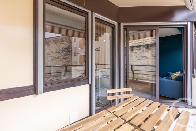 Appartement Chambre à louer - 1 pièce - 24.4 m2 - BORDEAUX - 33 - AQUITAINE - Century 21 Cabinet Rollin