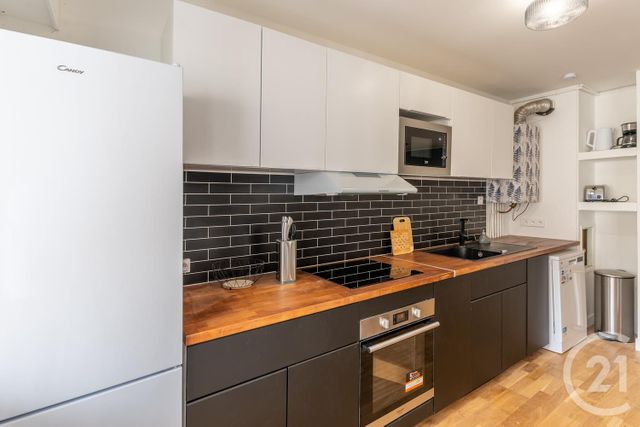 Appartement Chambre à louer - 1 pièce - 24.4 m2 - BORDEAUX - 33 - AQUITAINE - Century 21 Cabinet Rollin