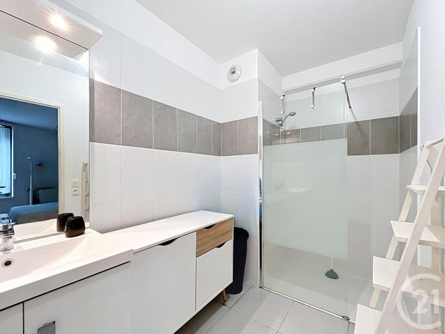 Appartement T4 à vendre - 4 pièces - 87.38 m2 - BORDEAUX - 33 - AQUITAINE - Century 21 Cabinet Rollin