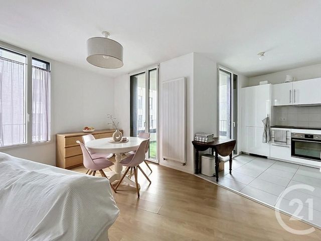 Appartement T4 à vendre - 4 pièces - 87.38 m2 - BORDEAUX - 33 - AQUITAINE - Century 21 Cabinet Rollin