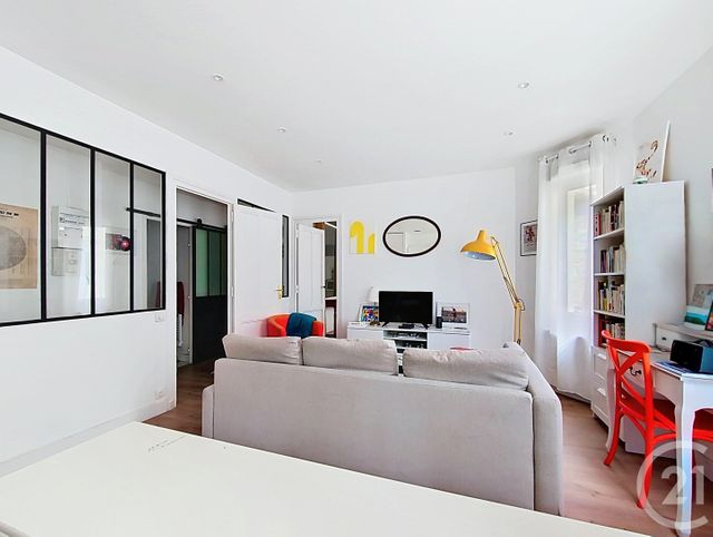 Appartement T2 à vendre - 2 pièces - 47.63 m2 - BORDEAUX - 33 - AQUITAINE - Century 21 Cabinet Rollin
