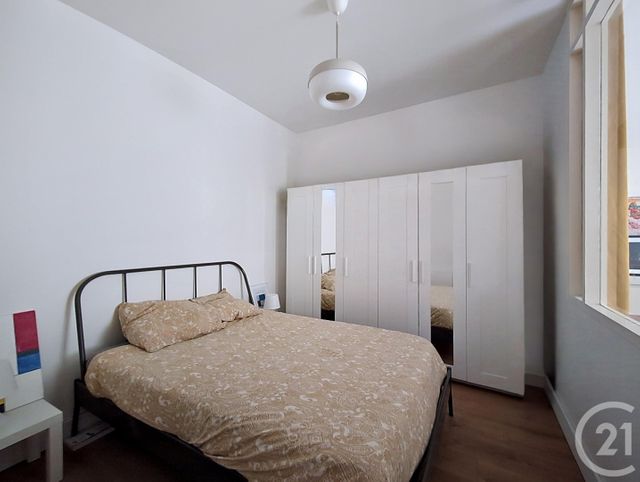 Appartement T2 à vendre - 2 pièces - 47.63 m2 - BORDEAUX - 33 - AQUITAINE - Century 21 Cabinet Rollin