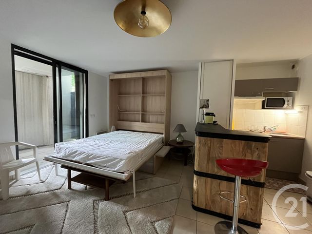 Appartement Studio à louer - 1 pièce - 32.81 m2 - BORDEAUX - 33 - AQUITAINE - Century 21 Cabinet Rollin