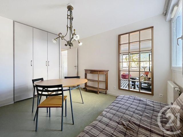 Appartement T4 à vendre - 4 pièces - 97.67 m2 - BORDEAUX - 33 - AQUITAINE - Century 21 Cabinet Rollin