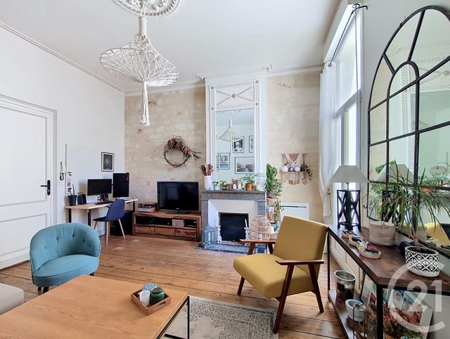 Appartement T2 à vendre - 2 pièces - 50.0 m2 - BORDEAUX - 33 - AQUITAINE - Century 21 Cabinet Rollin