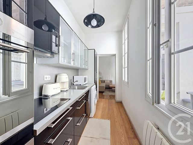 Appartement T2 à vendre - 2 pièces - 50.0 m2 - BORDEAUX - 33 - AQUITAINE - Century 21 Cabinet Rollin