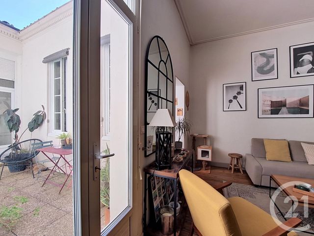 Appartement T2 à vendre - 2 pièces - 50.0 m2 - BORDEAUX - 33 - AQUITAINE - Century 21 Cabinet Rollin