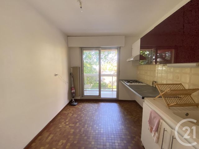Appartement T3 à louer - 3 pièces - 68.7 m2 - TALENCE - 33 - AQUITAINE - Century 21 Cabinet Rollin