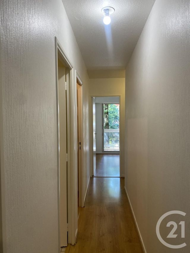 Appartement T3 à louer - 3 pièces - 68.7 m2 - TALENCE - 33 - AQUITAINE - Century 21 Cabinet Rollin