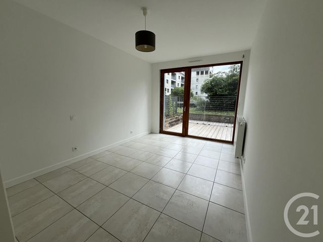 Appartement T2 à louer - 2 pièces - 49.0 m2 - BORDEAUX - 33 - AQUITAINE - Century 21 Cabinet Rollin