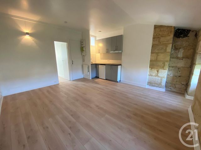 Appartement T2 à louer - 2 pièces - 33.91 m2 - BORDEAUX - 33 - AQUITAINE - Century 21 Cabinet Rollin