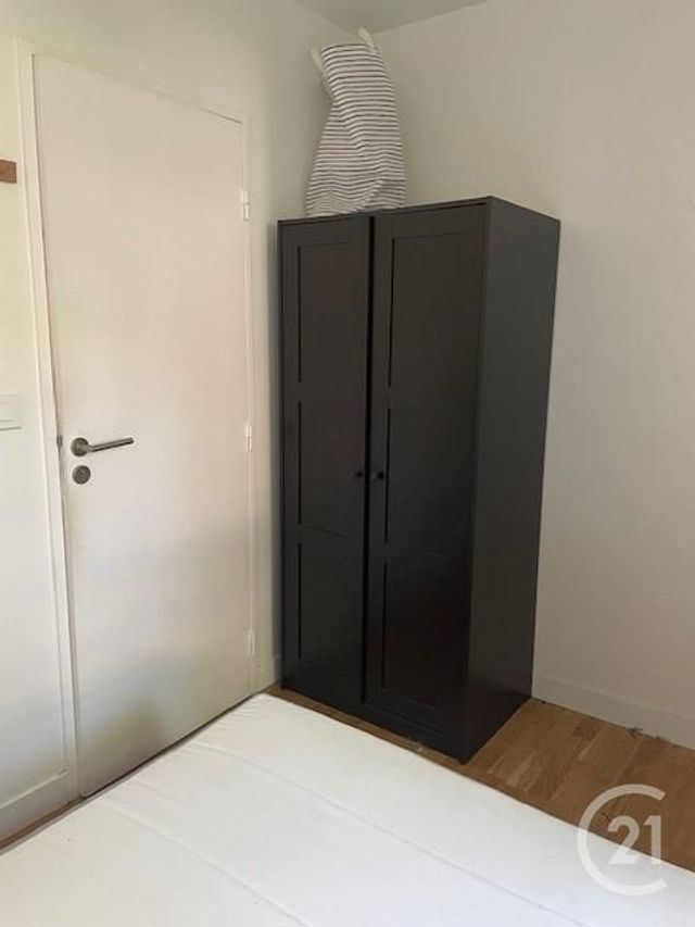 Appartement Chambre à louer - 1 pièce - 25.87 m2 - BORDEAUX - 33 - AQUITAINE - Century 21 Cabinet Rollin