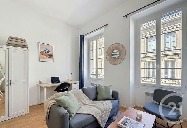 Appartement T1 à vendre - 2 pièces - 34.0 m2 - BORDEAUX - 33 - AQUITAINE - Century 21 Cabinet Rollin