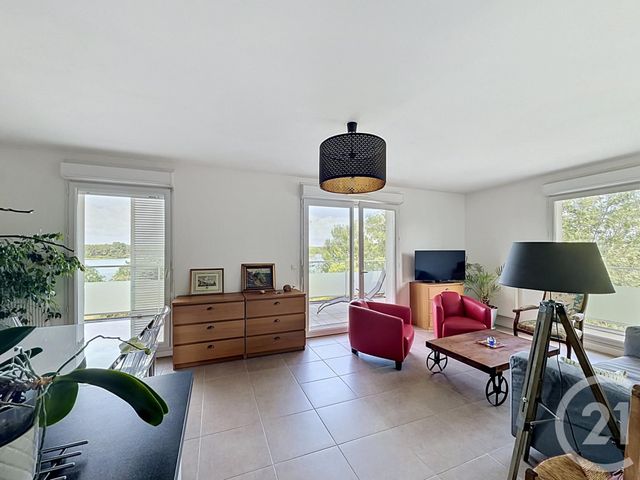 Appartement T4 à vendre - 4 pièces - 79.72 m2 - BORDEAUX - 33 - AQUITAINE - Century 21 Cabinet Rollin