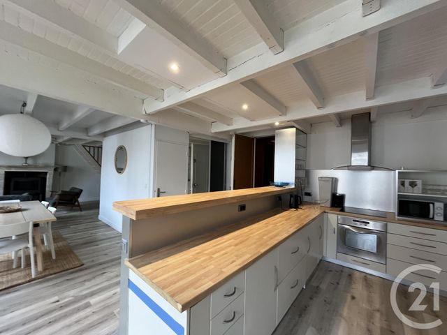 Appartement T4 à louer - 4 pièces - 96.89 m2 - BORDEAUX - 33 - AQUITAINE - Century 21 Cabinet Rollin