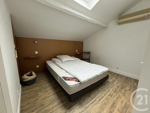 Appartement T4 à louer - 4 pièces - 96.89 m2 - BORDEAUX - 33 - AQUITAINE - Century 21 Cabinet Rollin