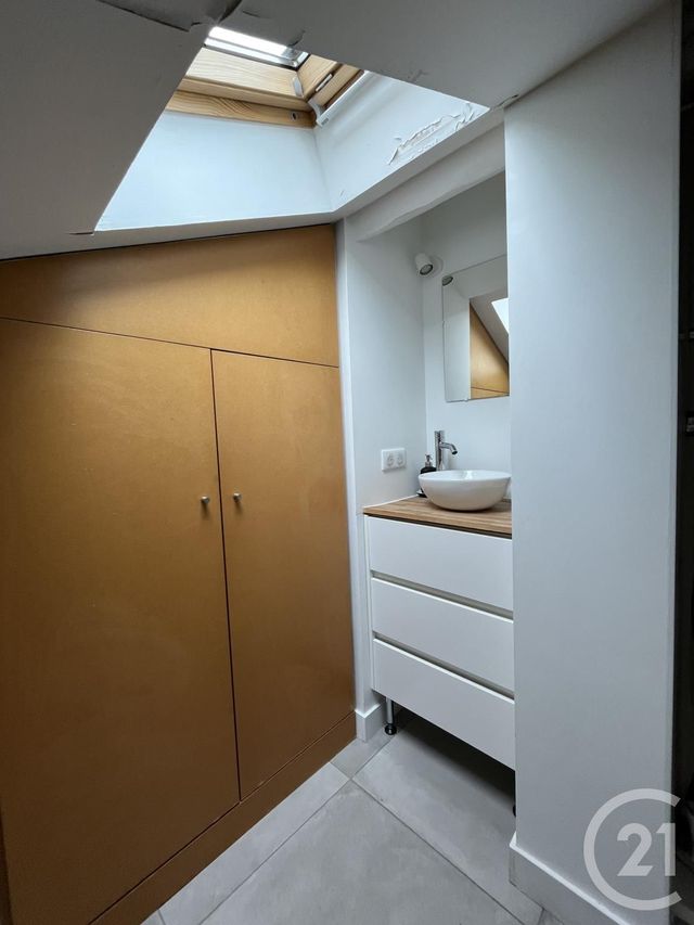 Appartement T4 à louer - 4 pièces - 96.89 m2 - BORDEAUX - 33 - AQUITAINE - Century 21 Cabinet Rollin