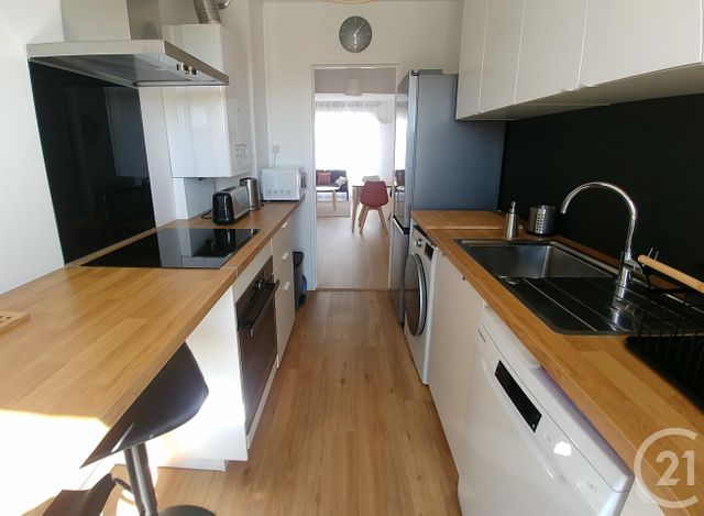 Appartement Chambre à louer - 1 pièce - 9.59 m2 - PESSAC - 33 - AQUITAINE - Century 21 Cabinet Rollin
