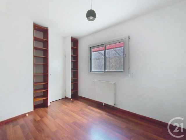 Appartement T3 à vendre - 3 pièces - 69.37 m2 - BORDEAUX - 33 - AQUITAINE - Century 21 Cabinet Rollin